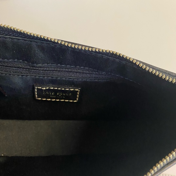 Kate Spade-Classic preppy pink fabric and brown leather strap.Shoulder bag - Picture 9 of 11